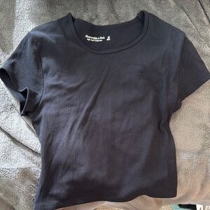 Black Ribbed Short Sleeve Top